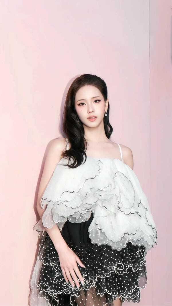 ảnh jisoo 28