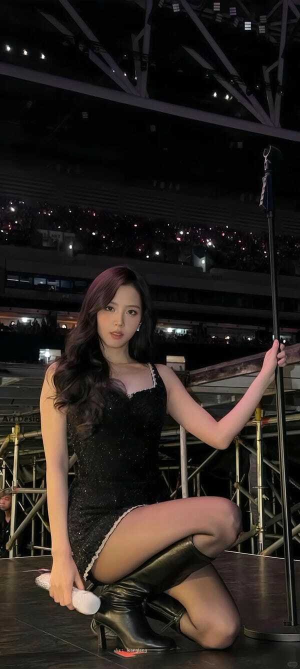 ảnh jisoo 8