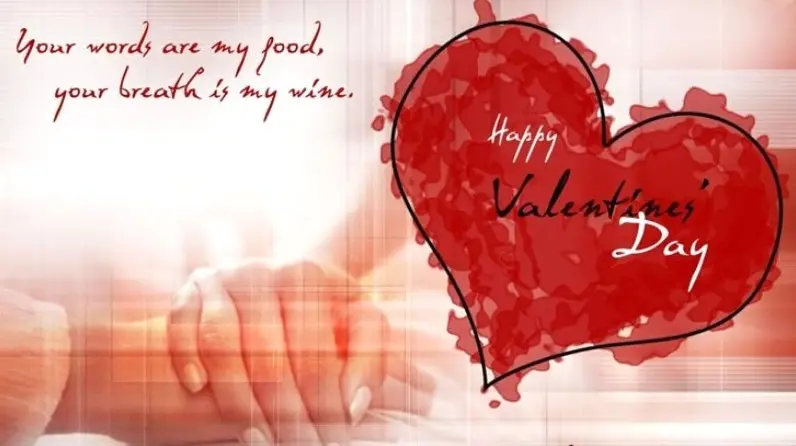 Cặp đôi trao nhau quà tặng Valentine