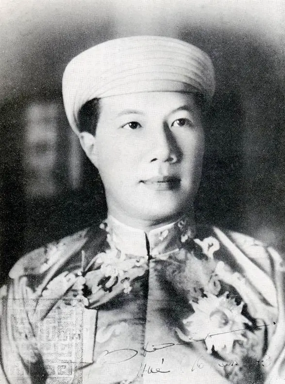 Chân dung Vua Bảo Đại