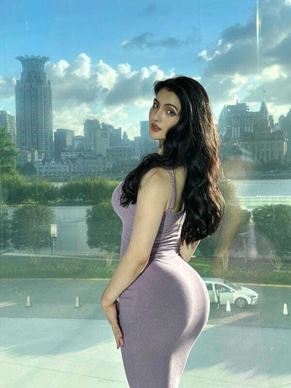 gái đít to 18
