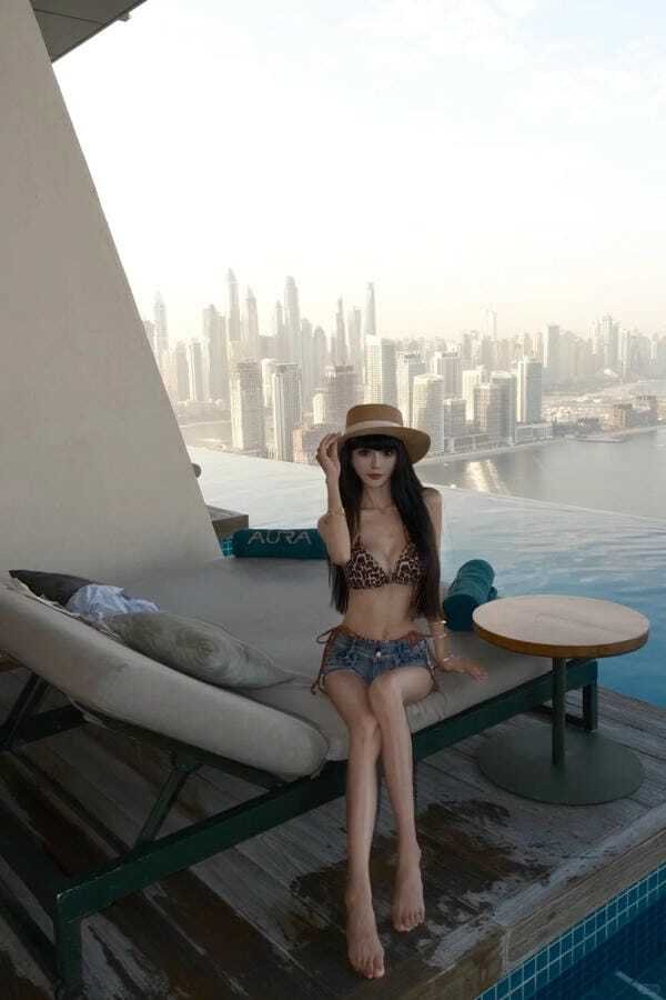gái mặc bikini đi ngủ 10