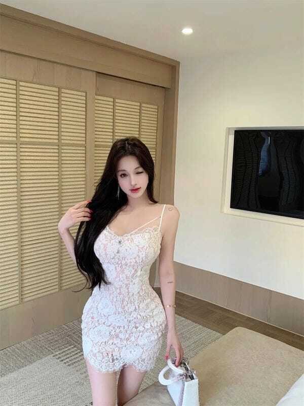 gái xinh cởi đồ 20