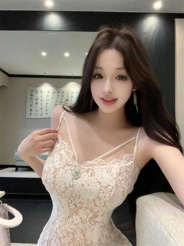 gái xinh cởi đồ 23