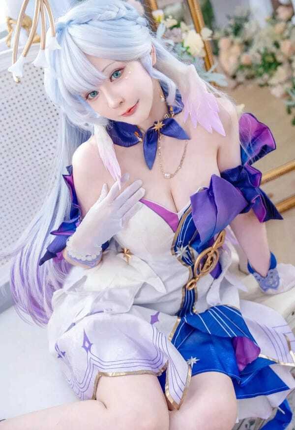 gái xinh cosplay bổ mắt 3