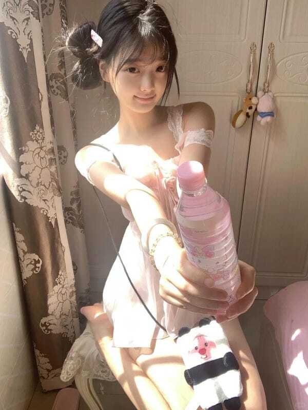 gái xinh mặc đồ ngủ 18