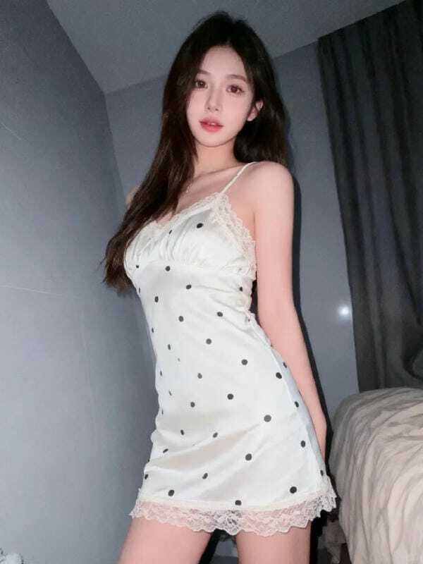 gái xinh mặc đồ ngủ 2