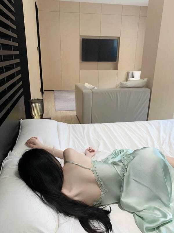 gái xinh mặc đồ ngủ 32