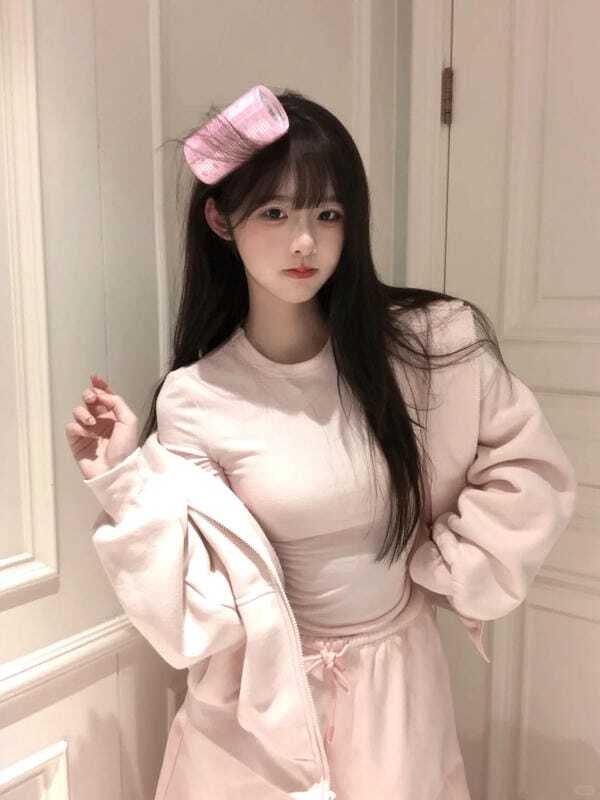 gái xinh mặc pinky 44