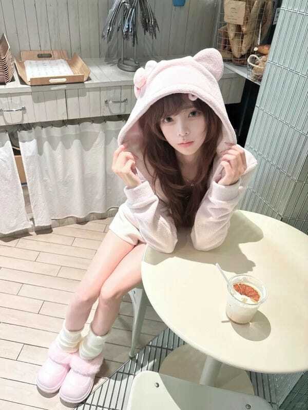gái xinh mặc pinky 5