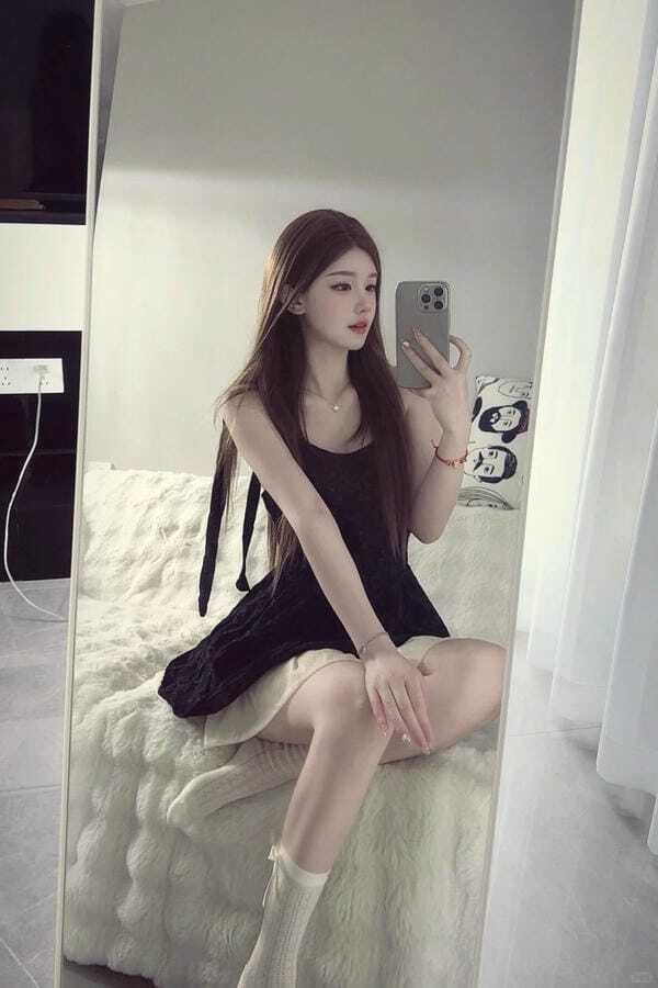 gái xinh mặc váy 6