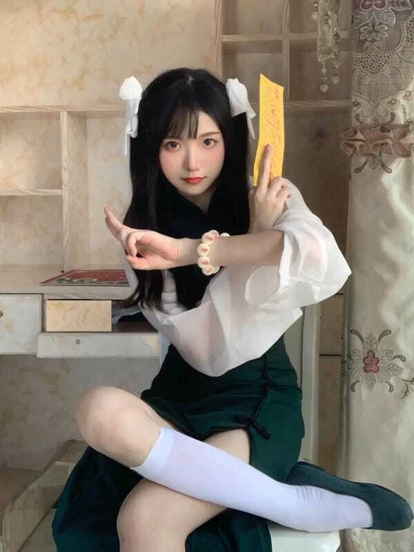 gái xinh trung quốc cosplay 40