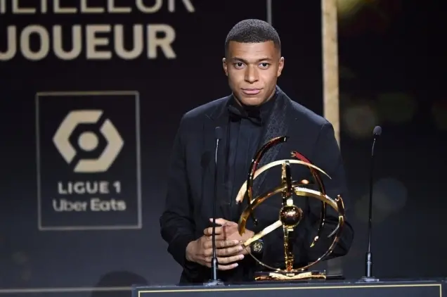 Kylian Mbappé thi đấu nổi bật