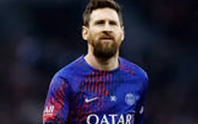 Lionel Messi trong màu áo PSG
