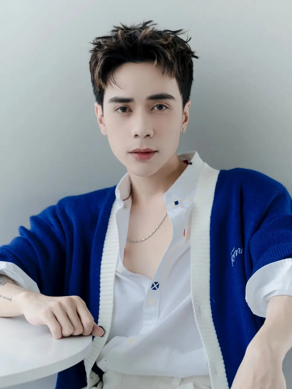 Quang Hùng Masterd đang phát biểu