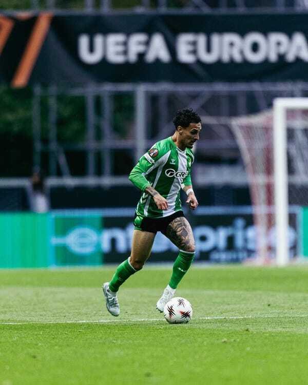 ảnh antony ngầu 26
