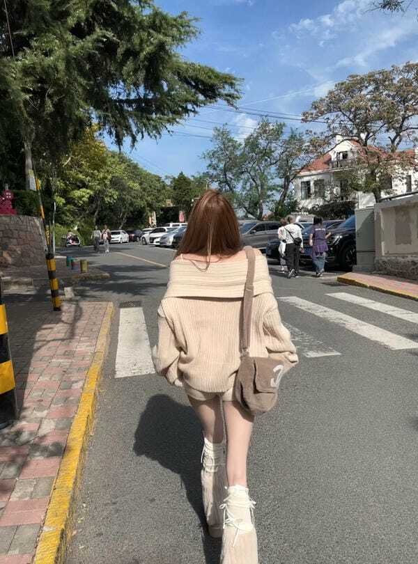 ảnh chụp sau lưng 21