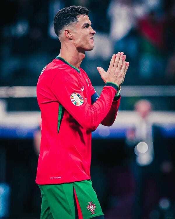 ảnh ronaldo 19