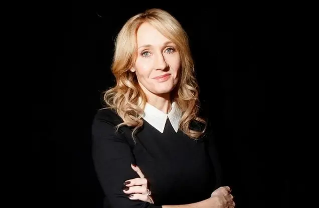 Bìa sách Harry Potter và Hòn đá Phù thủy