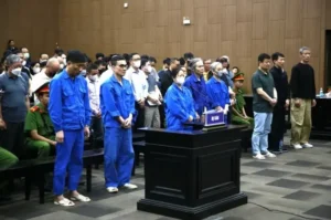 ca-si-nguyen-the-vu-la-ai-he-lo-chan-dung-nghe-si-tai-nang_700