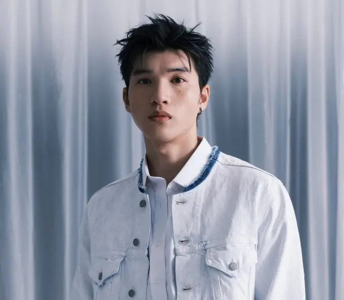 HIEUTHUHAI biểu diễn trên sân khấu King of Rap