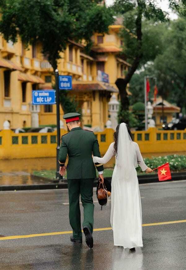 hình ảnh chú bộ đội 10