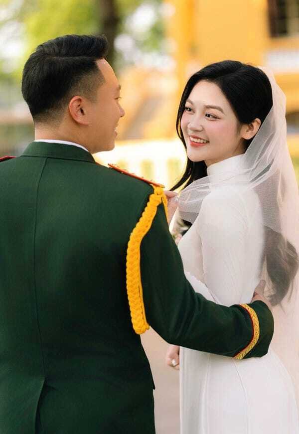 hình ảnh chú bộ đội 17