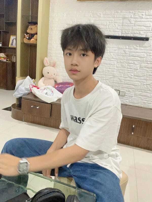 hình ảnh học sinh cấp 2 13