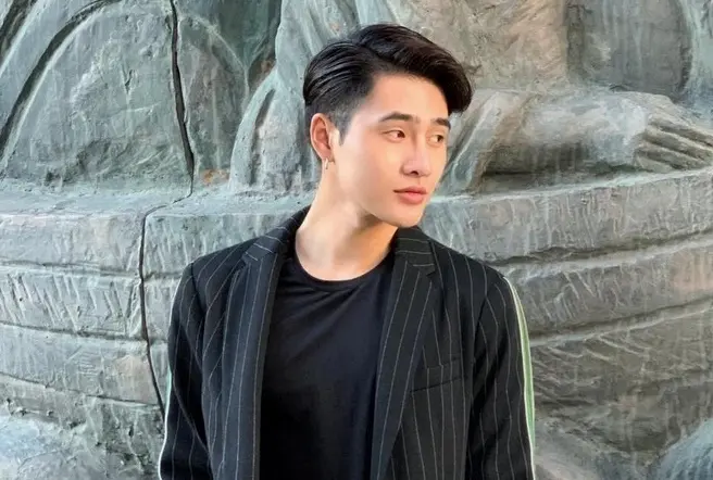 Nhâm Phương Nam trong một buổi ghi hình