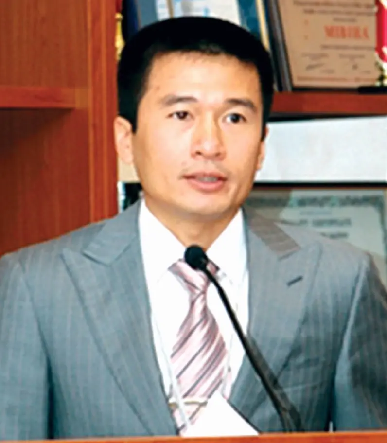 Ông Lê Viết Lam và Sun Group