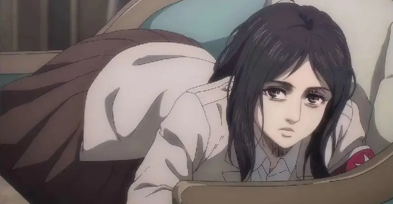 Pieck Finger trong hình dạng Titan Ngựa