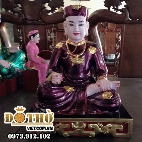 Tượng Ông Hoàng Bảy tại đền Bảo Hà