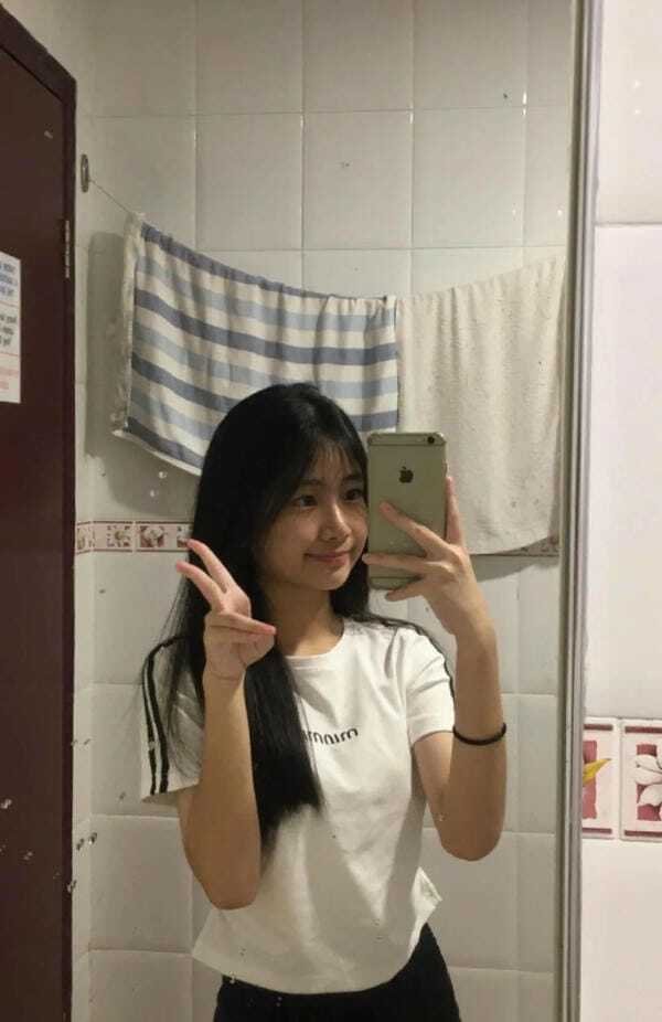 ảnh gái k8 che mặt 17