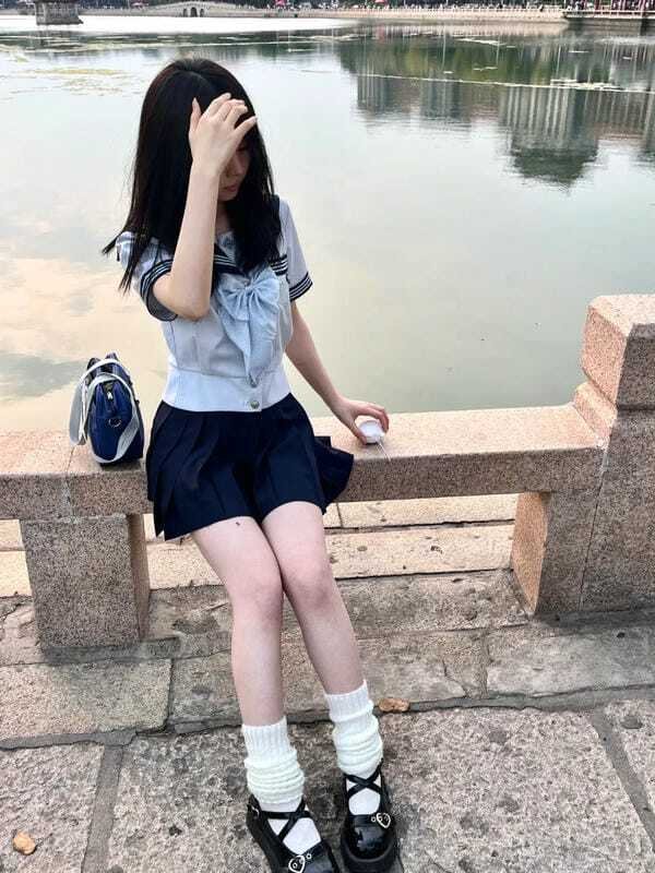 ảnh gái k8 che mặt 31
