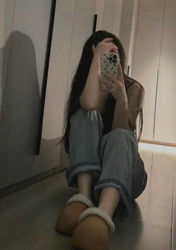 ảnh gái k8 che mặt 32