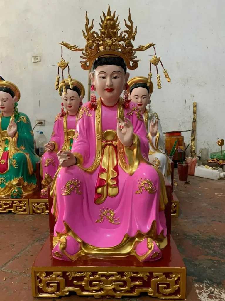 Cô Chín Là Ai? Giải Mã Tín Ngưỡng Thờ Phụng Mẫu Liễu - Hình ảnh bài viết