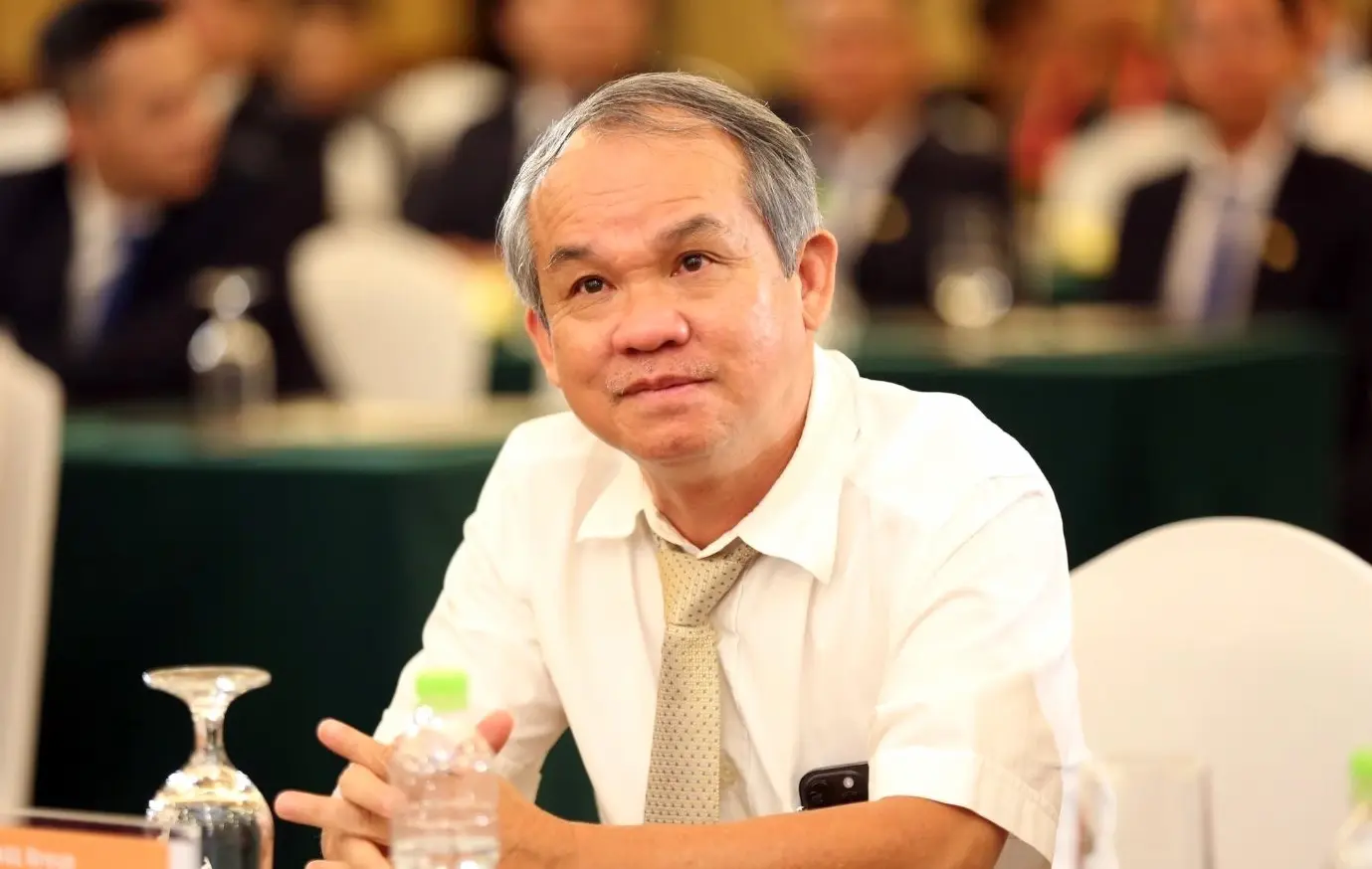Hình ảnh Bầu Đức