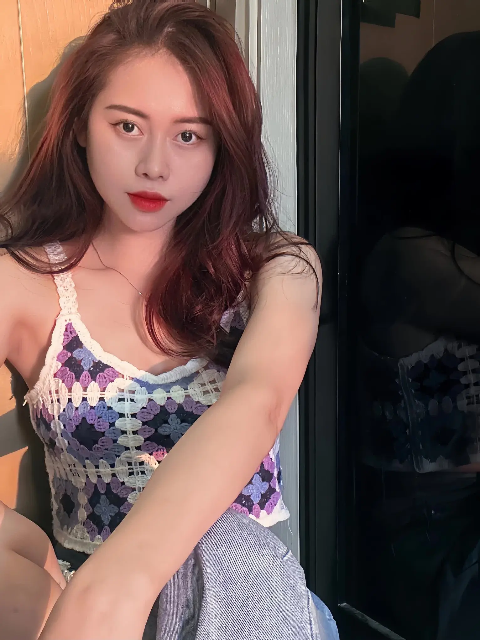 Hình ảnh Việt Phương Thoa trẻ trung và năng động