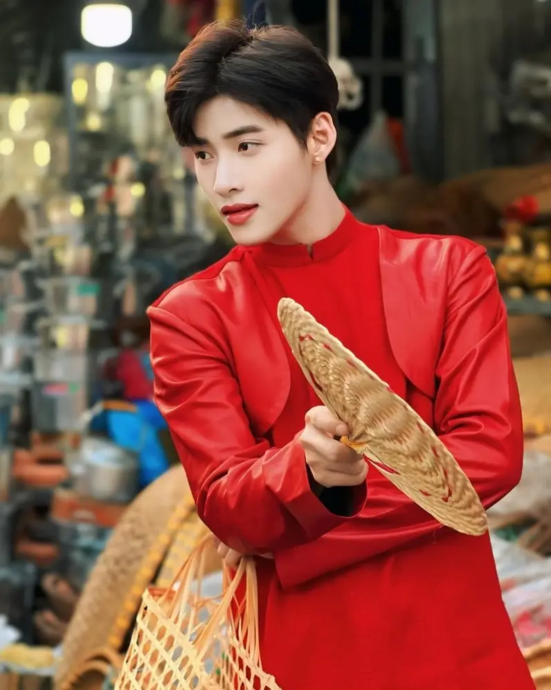 Hùng Huỳnh trong một buổi tập luyện
