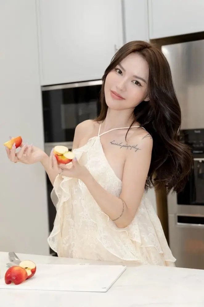 Lucie Nguyễn với phong cách thời trang ấn tượng