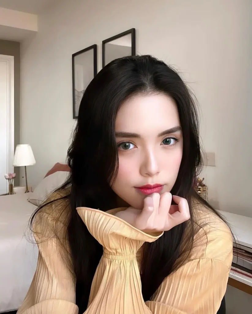 Mẫn Nhi Là Ai? Hé Lộ Toàn Bộ Thông Tin Về Hotgirl Gen Z Tài Sắc - Hình ảnh bài viết