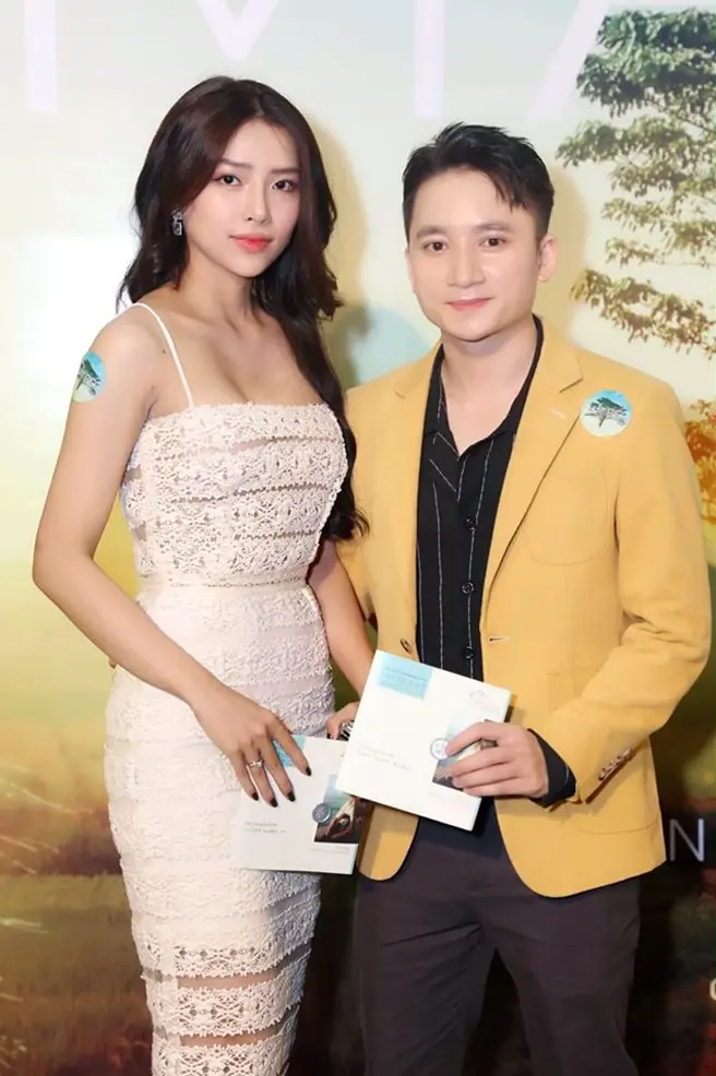 Phan Mạnh Quỳnh và vợ Huỳnh Trang