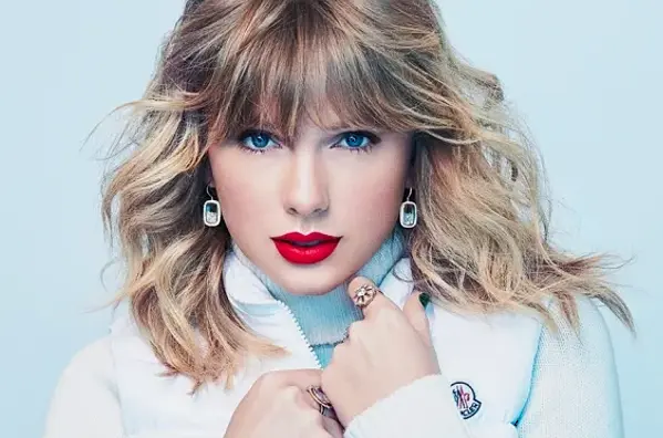 Taylor Swift cùng các giải thưởng âm nhạc